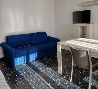 Rivamare 3 Bilocale Fronte Mare Apartment Andora
